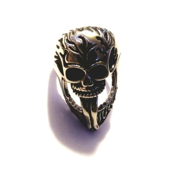 New stainless steel skull ring size 12 - Picture 2 of 4